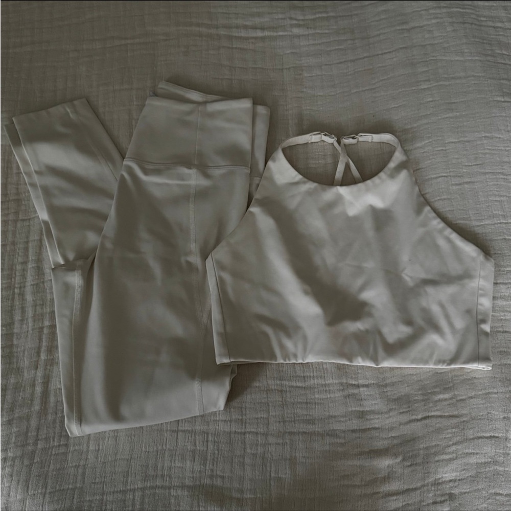 Girlfriend Collective Bundle - Picture 3 of 7